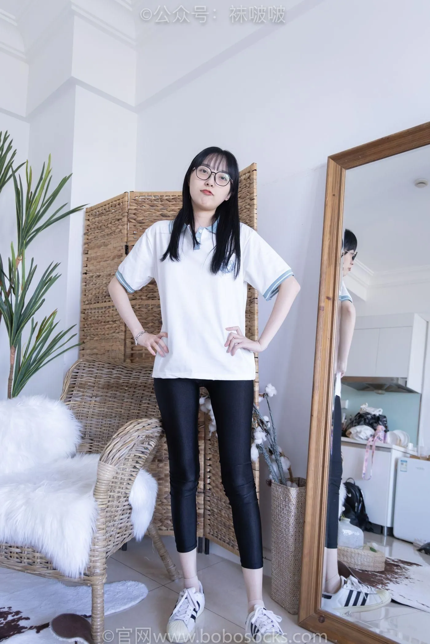 [BoBoSocks袜啵啵]NO.044 稚予-贝壳头、匡威帆布鞋、短肉丝 [154P]插图1